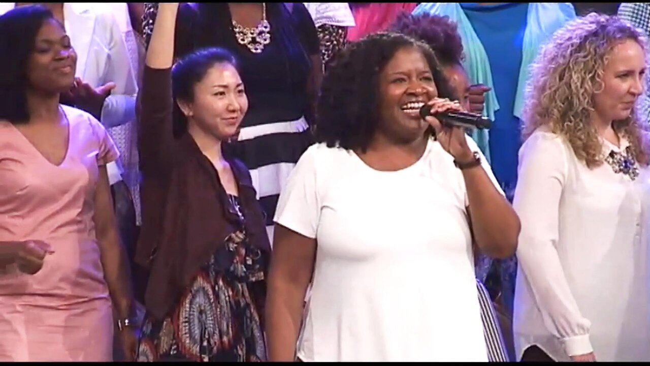 "I Never Lost My Praise" sung by the Brooklyn Tabernacle Choir