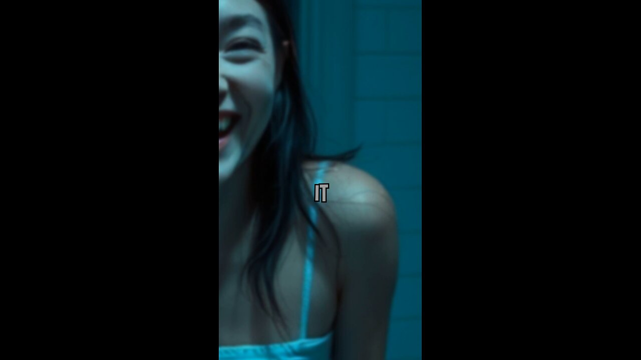 My Reflection a smiled Back#TheConfessions #CreepyReflection#Mirror #HorrorConfession#CreepyTales