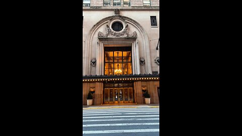 THE HELMSLEY BUILDING