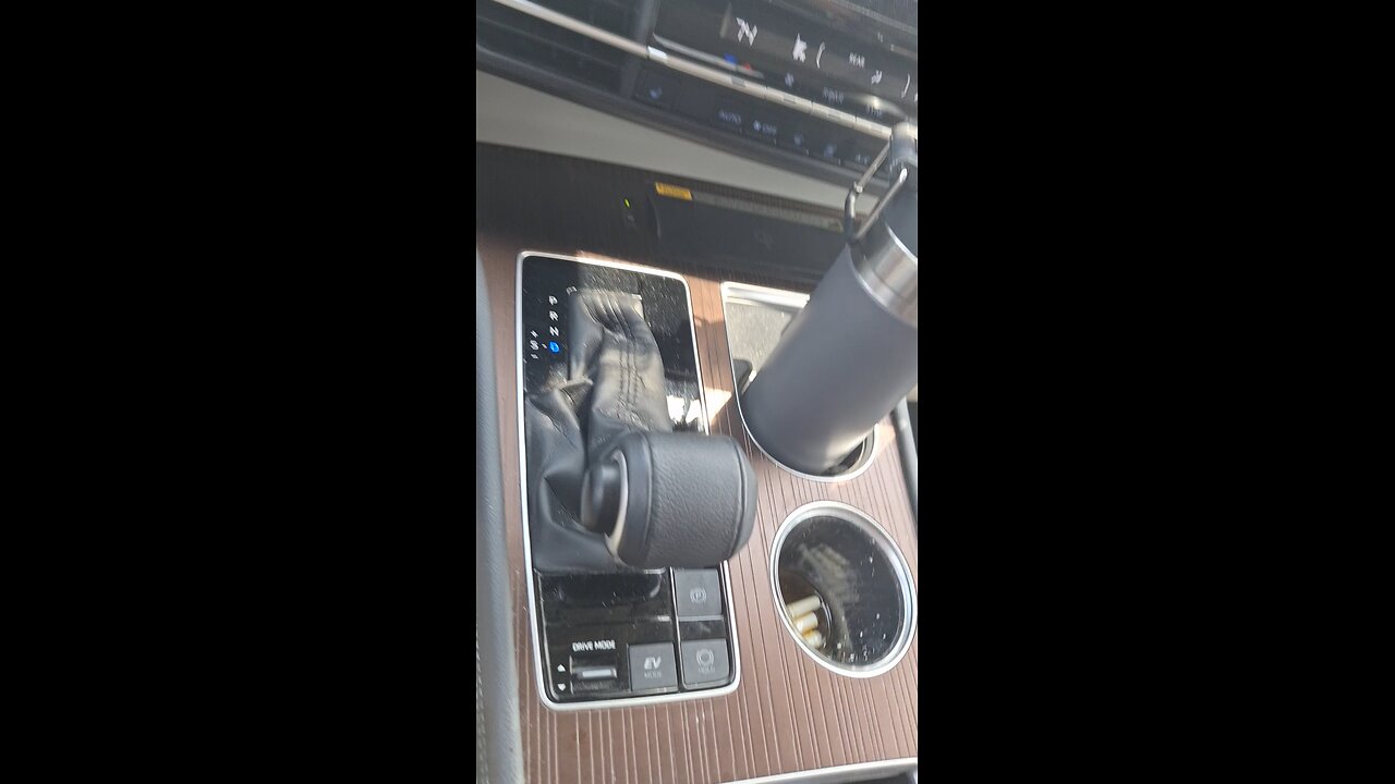 Poor lady! I love her so much.