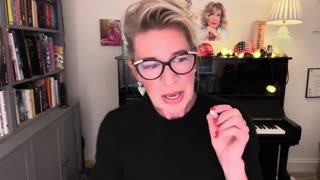 Lucy Connolly: a hostage of the British State. Keep faith. Onwards, towards the bastards