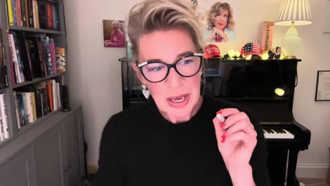 Lucy Connolly: a hostage of the British State. Keep faith. Onwards, towards the bastards