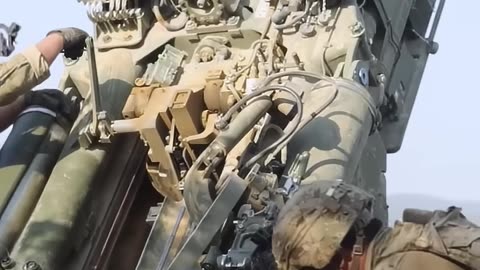 Extreme High Angle Firing of M777 Artillery