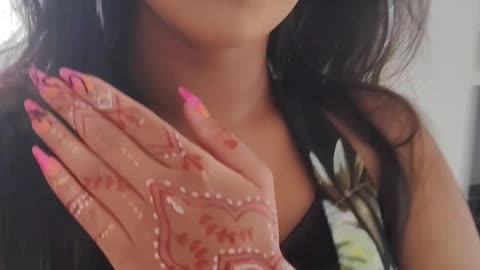 Henna by Sara Jilani