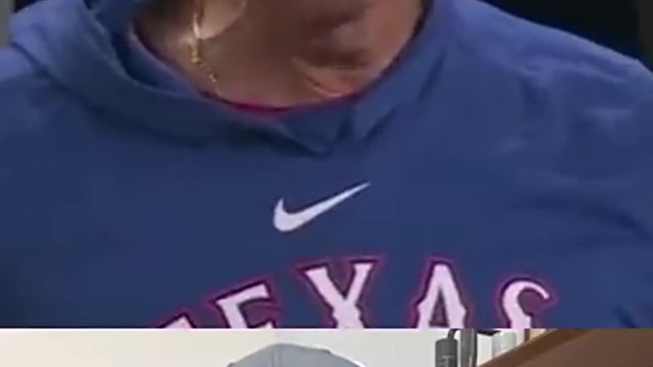 Opposing coach yells at Tommy Pham