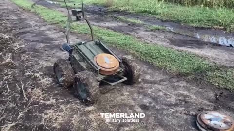 💥🔫 Ukraine Russia War | Ukrainian Gnom UGV Places Anti-Personnel Landmine | RCF