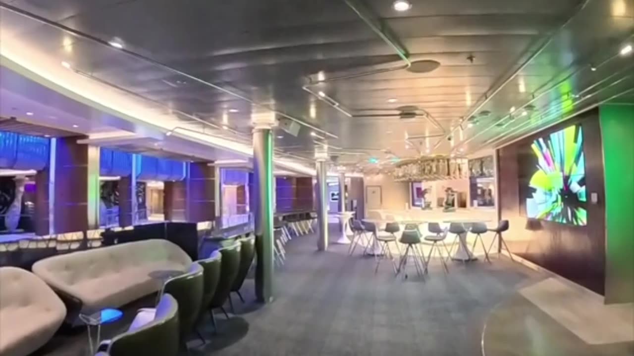 Bionic Bar: Robots Making Drinks on Royal Caribbean Ovation of the Seas Deck 5
