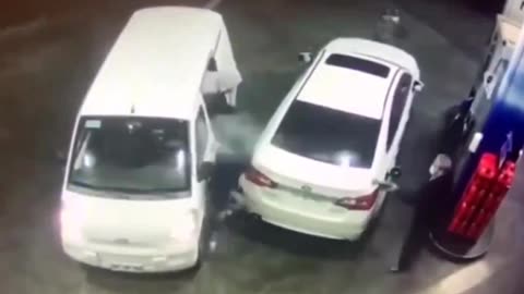 Gas Station Robbery Kamikaze Quick Thinking