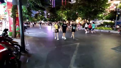 fatty demon pig - 2025 - KICK FATANDBROKE - April 12th