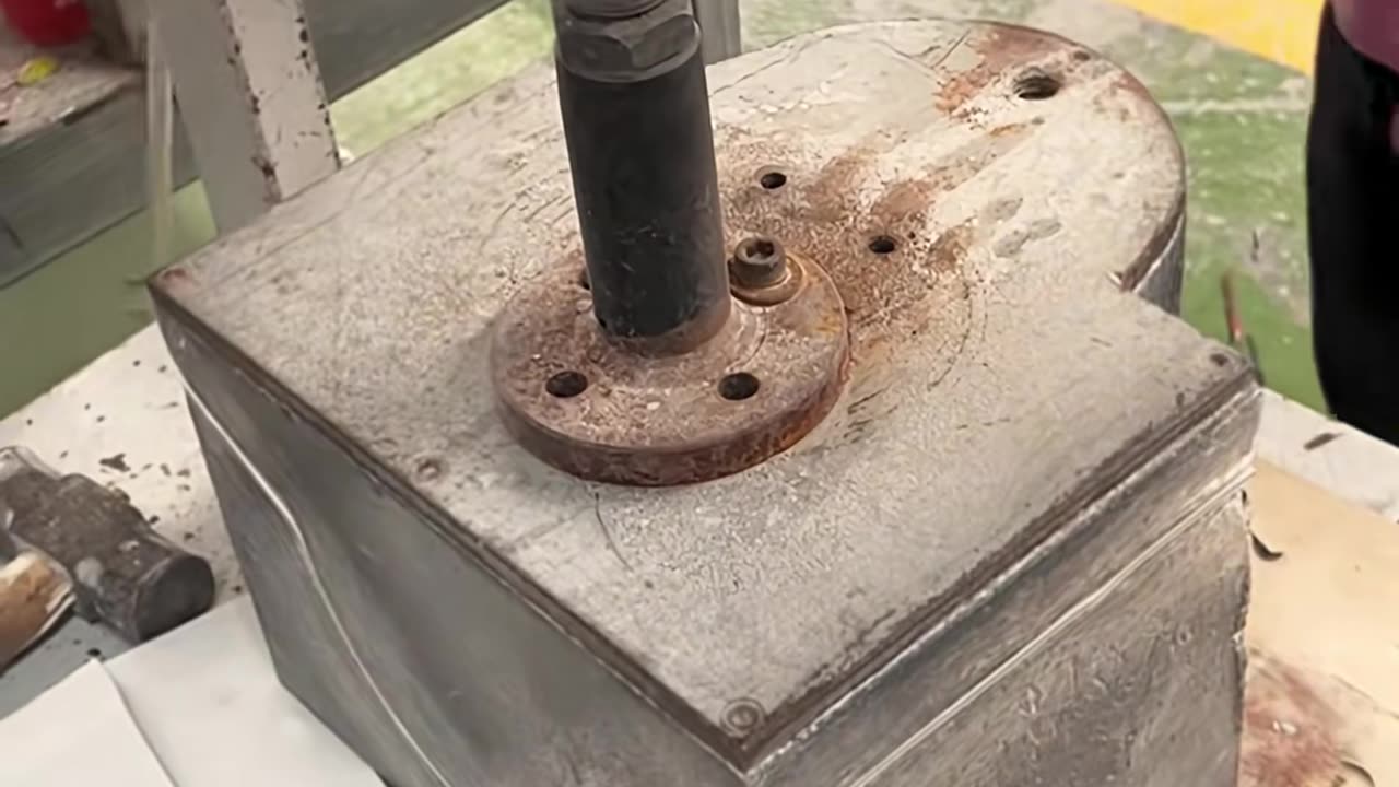 💡✨ This Simple Trick Instantly Organizes Your Desk! | LifeHacksDaily