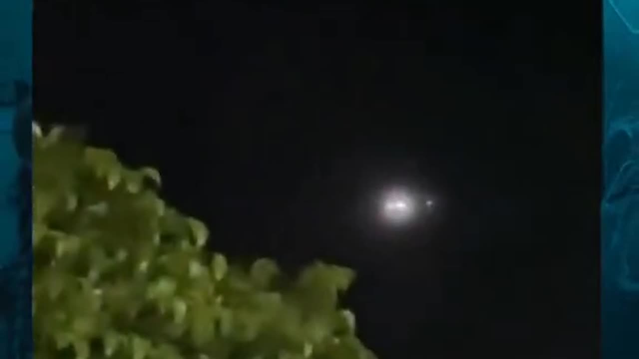 🛸👽 UFO Caught on Camera! Is This Real? | TheHauntingHour