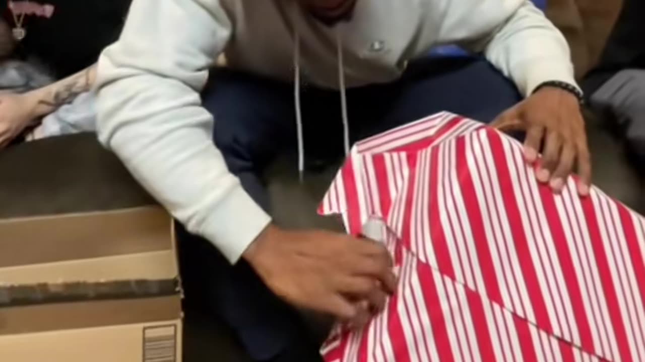 The best surprise gift for boyfriend. Ps5