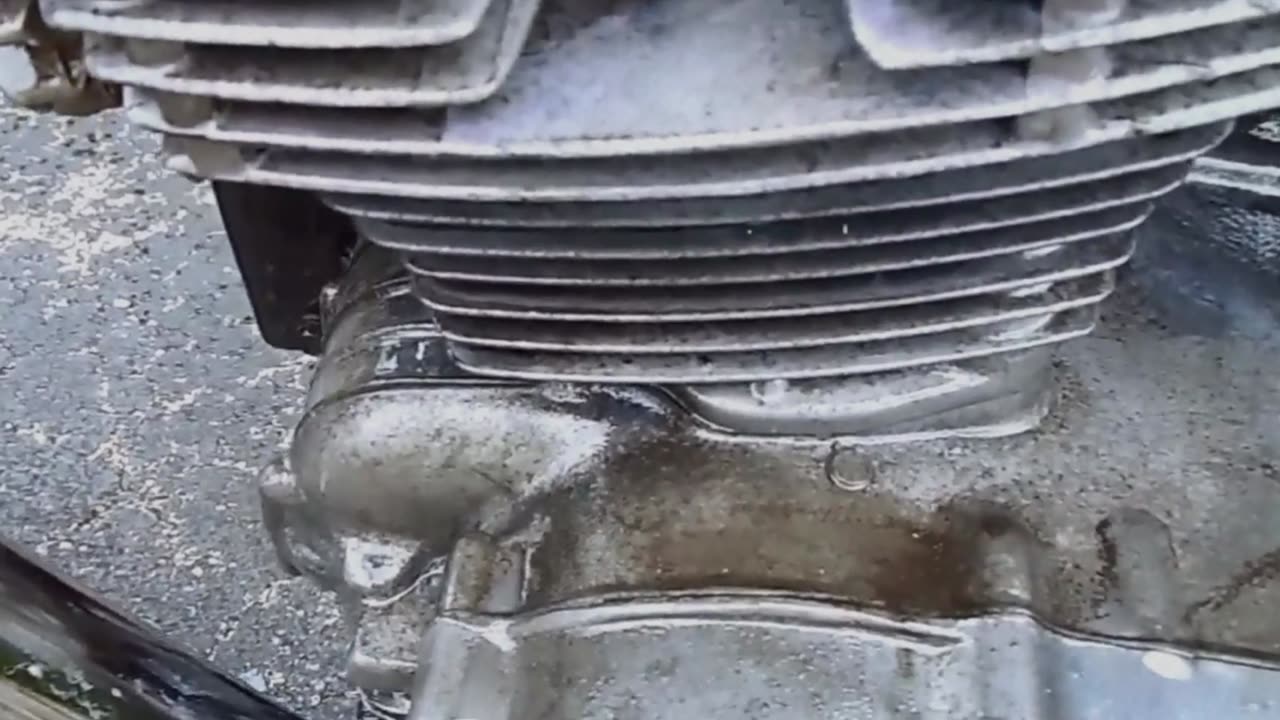 An inexpensive method for polishing and cleaning a motorbike engine
