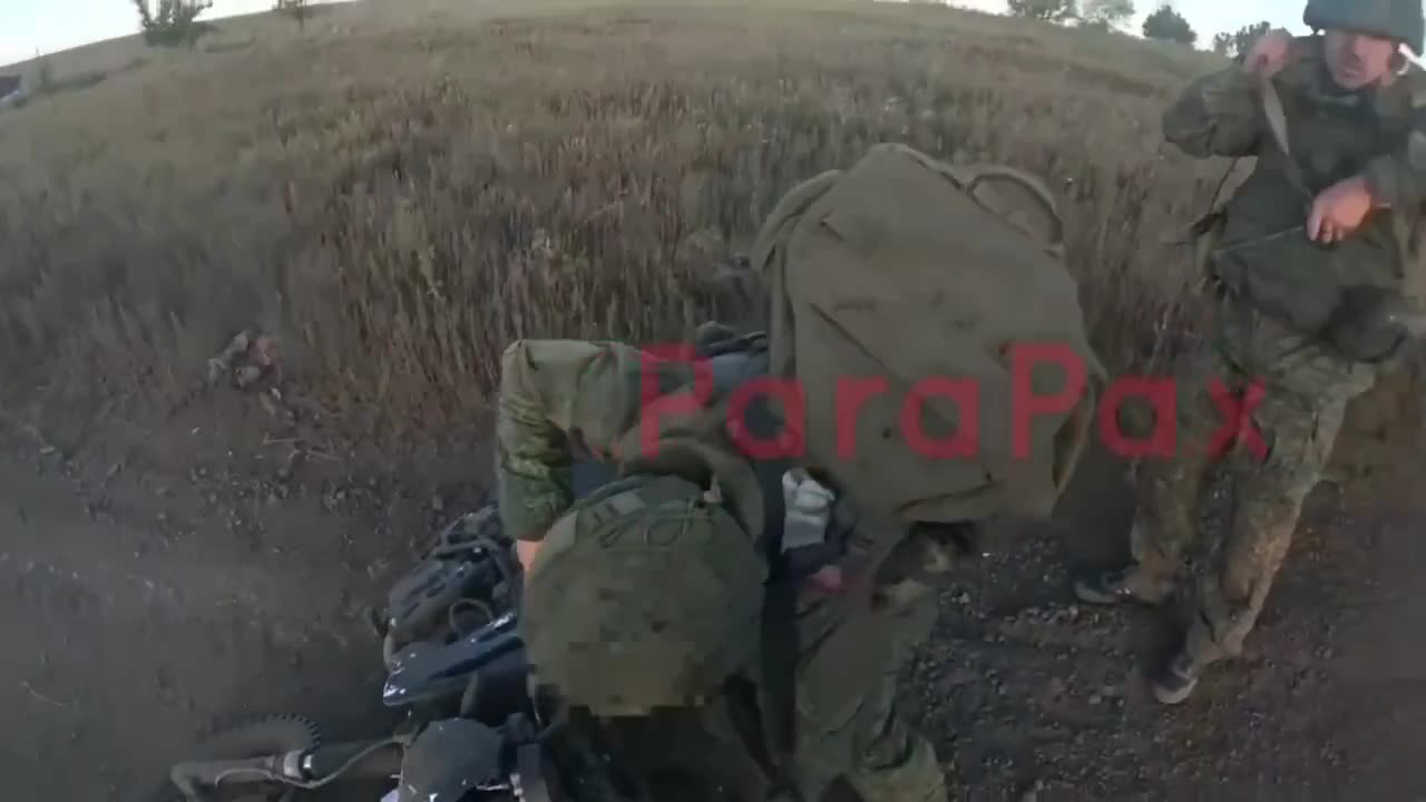 ☠️ A group of Russian infantry on a motorcycle and a buggy are attacked by FPV drones