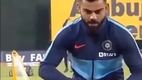 Virat Kohli 😂😂😂 ! ｜ guess who is he mimicking ？ ｜ Cricket funny video ｜ watch till end