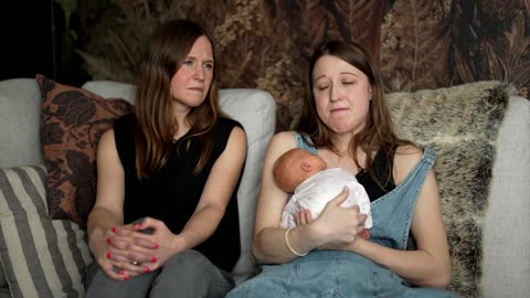 British woman gives birth after receiving womb from sister