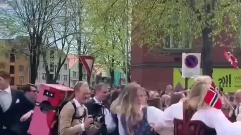 Not a single brown person in sight. It's like heaven. Reimmigration saves our homelands