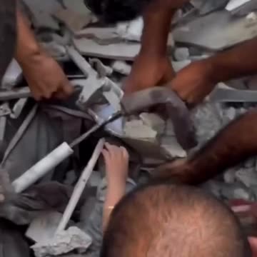 Al prossimo che vi parla di "civiltà occidentale" fate vedere questo video.