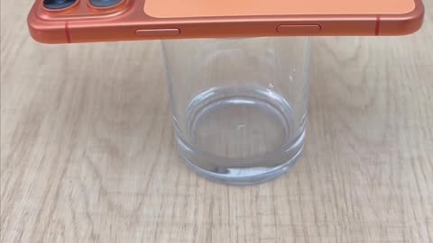 1000°C Hot Metal Ball VS iPhone17 Model machine