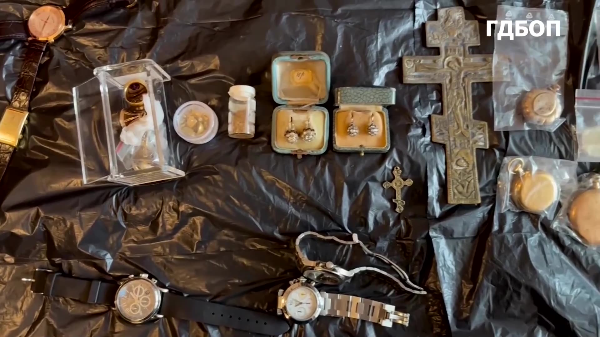 Bulgaria arrests 35 in large-scale trafficking of cultural goods