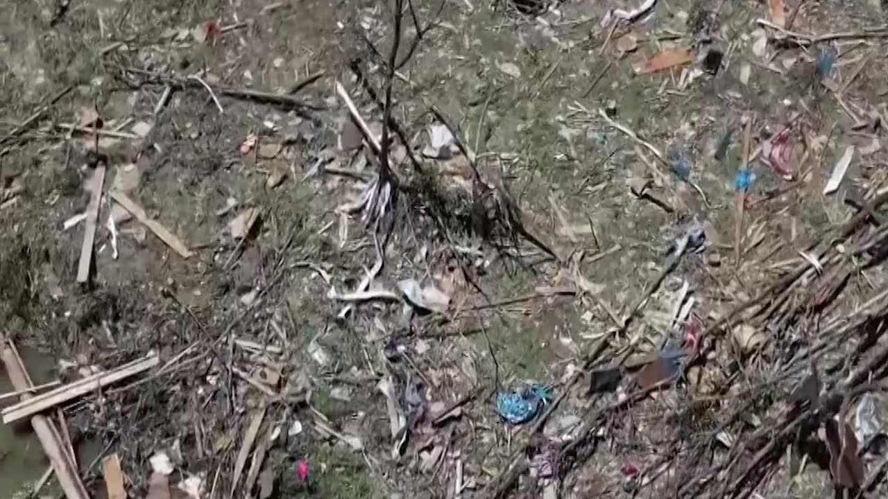🚨Tornados mortales dejan al menos 27 muertos en EE.UU.