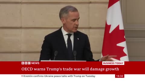 Trump's trade war will damage growth OECD warns | BBC News