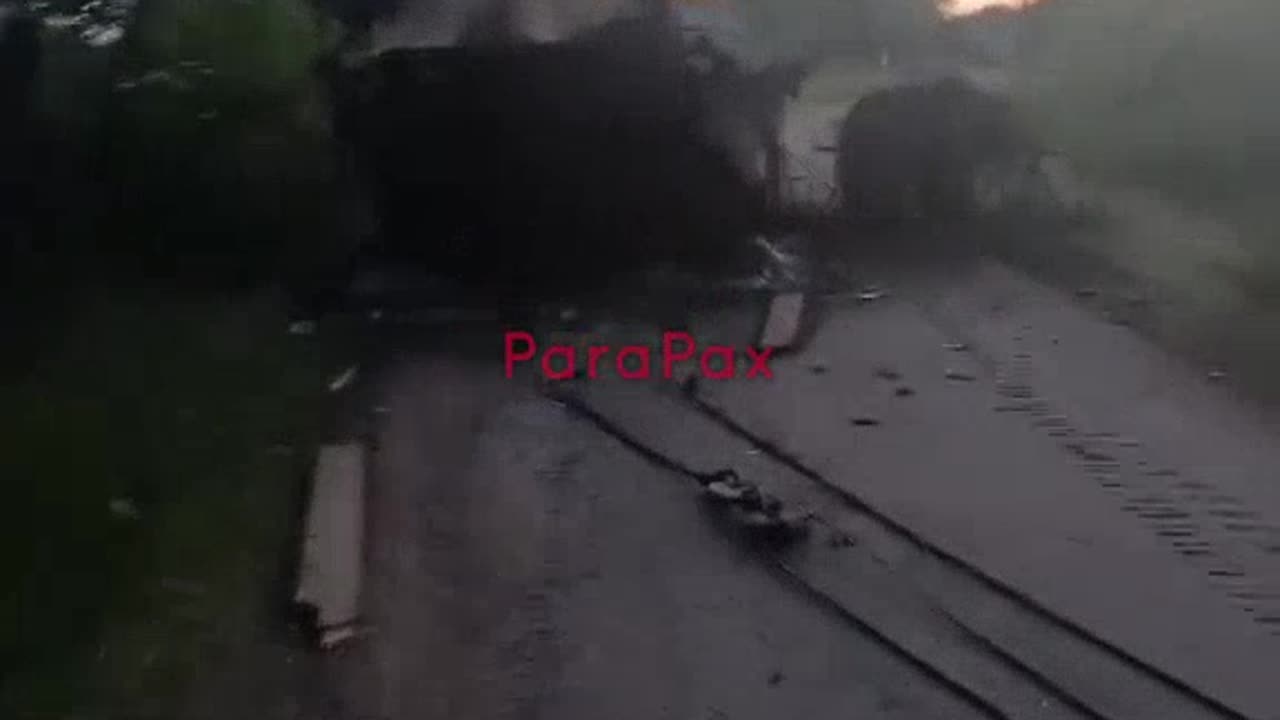 Large Russian Column Including Heavy Guns and Support Vehicles Caught Out in the Open