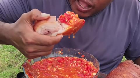 Yummy crispy pork with spicy sauce 🌶️ #food #foodie