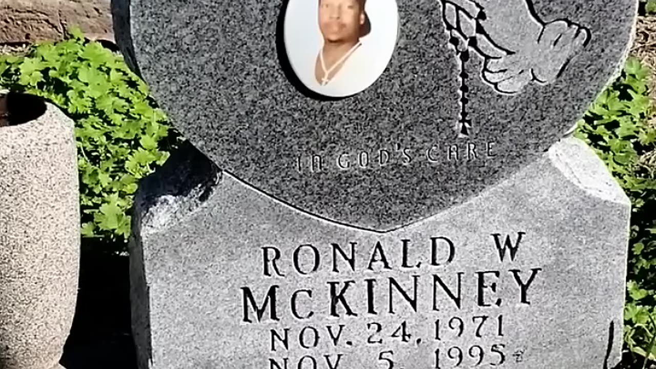 DERANGED HORRORS - VOL. 982: THE MURDER OF RONALD MCKINNEY