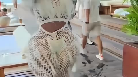 @VeeSidika