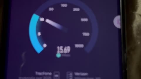 Motorola RAZR 2025 speed test in basement