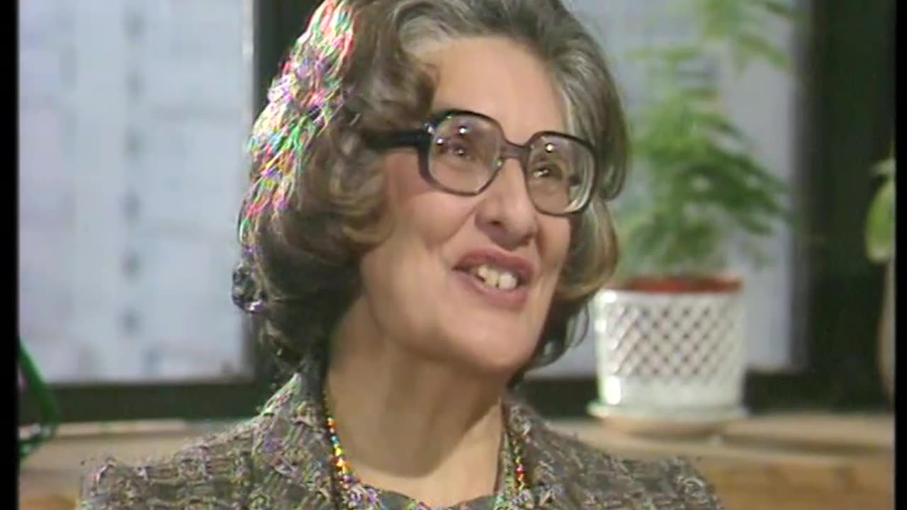MIND YOUR LANGUAGE S03E04 - Just the Job