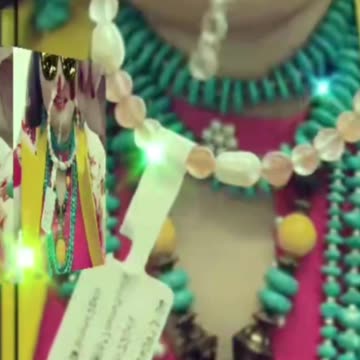 Natural turquoise: Freeze a lake at your fingertips