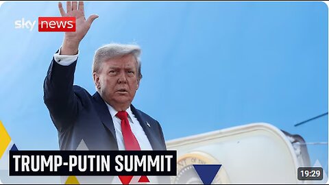 ✈️ Trump Boards Air Force One for Historic Meeting with Putin in Alaska! 🇺🇸🇷🇺