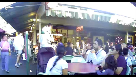 Location: somewhere in Los Angeles. Can anybody tell me where it is?