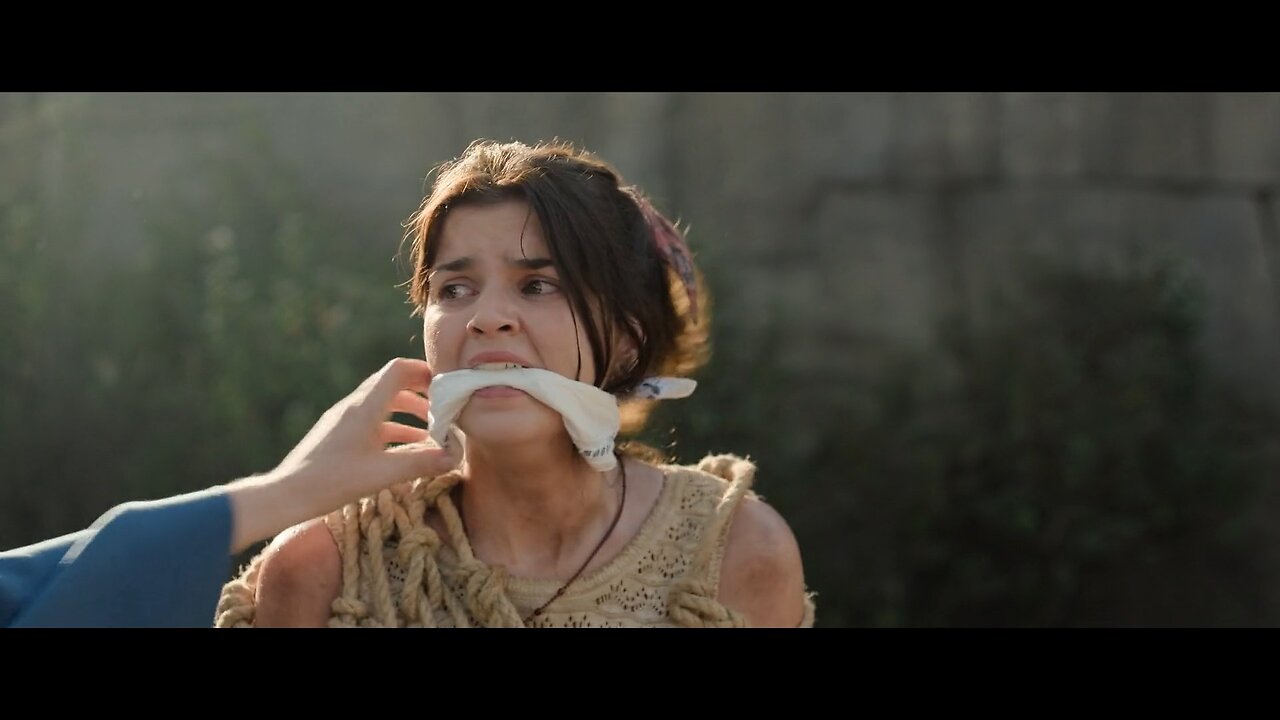 Paddington In Peru (gagged)