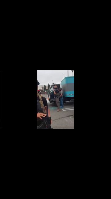 Federal agents conducted an illegal alien raid at HOME DEPOT in Hollywood, California this morning