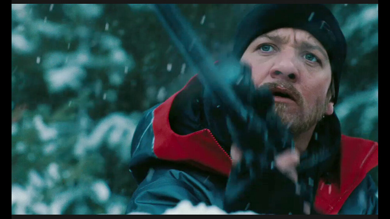Attacked In The Mountains (Jeremy Renner) | The Bourne Legacy