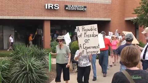 Tea Party Protest at IRS Austin, 2013 05 21