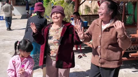 LAOS DANCE! 😍 🇱🇦