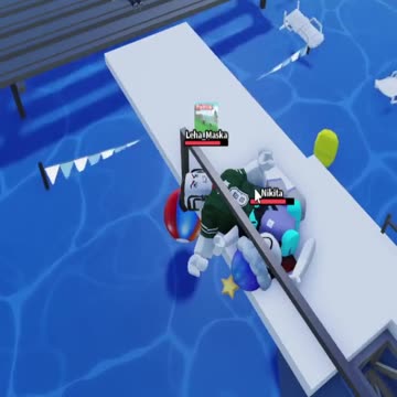 Lifehack! To avoid being carried away by a tsunami, you need to...))) #roblox #lifehacks #gaming