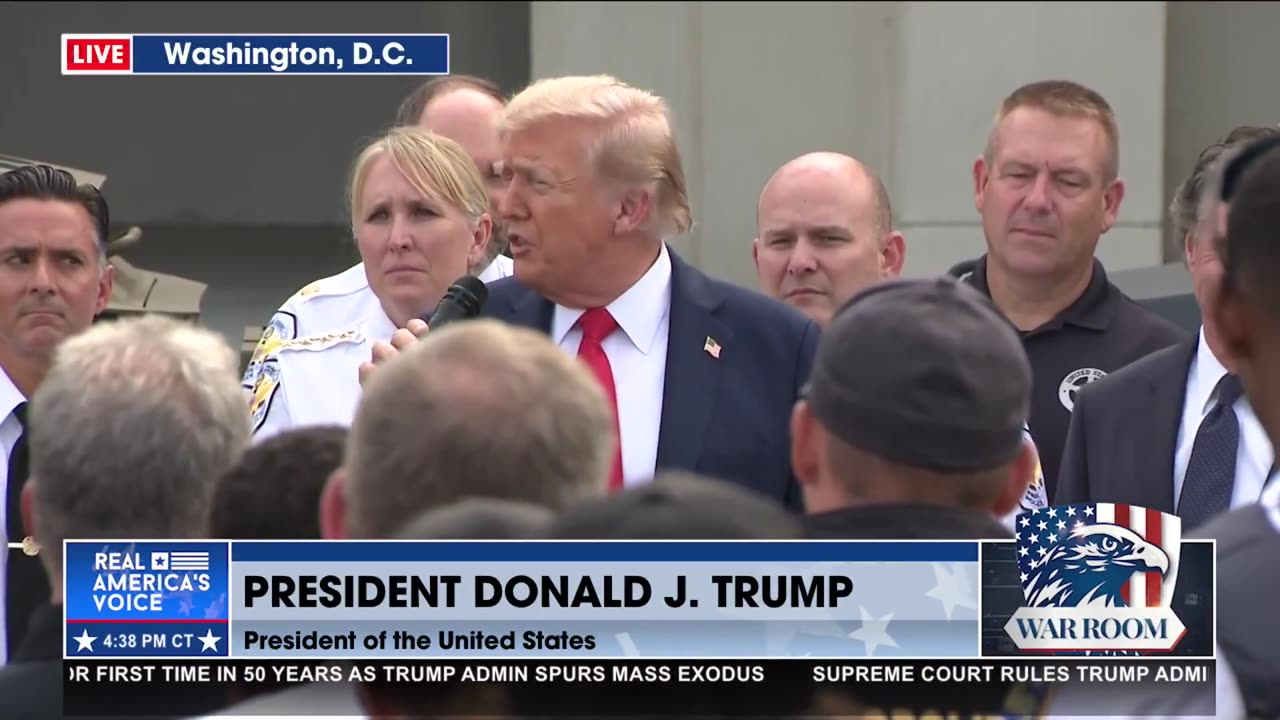 TRUMP THANKS THE MEN AND WOMEN OF THE MPD