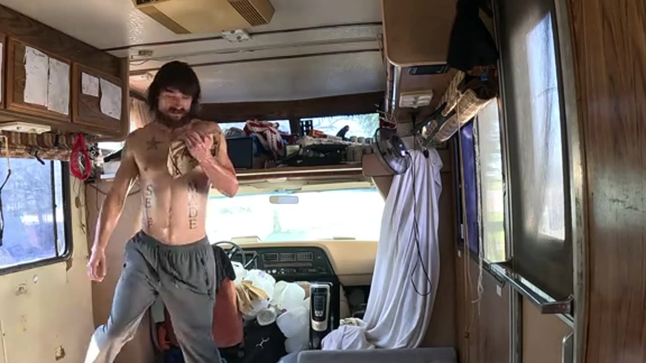 💪1946🐕Devotional😻