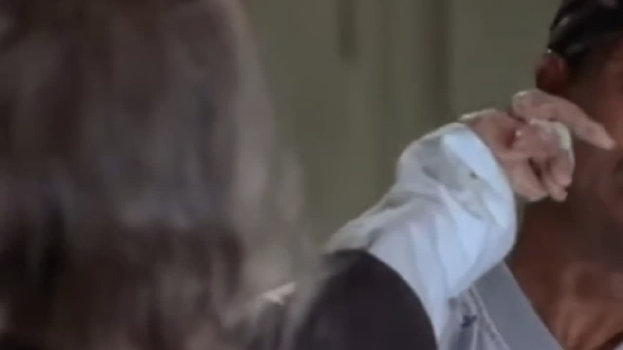 Top 10 Funniest scenes #scarymovie2