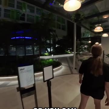 Star of the Seas Deck 8: Breakfast, Lunch & Al Fresco Dining at Park Cafe!