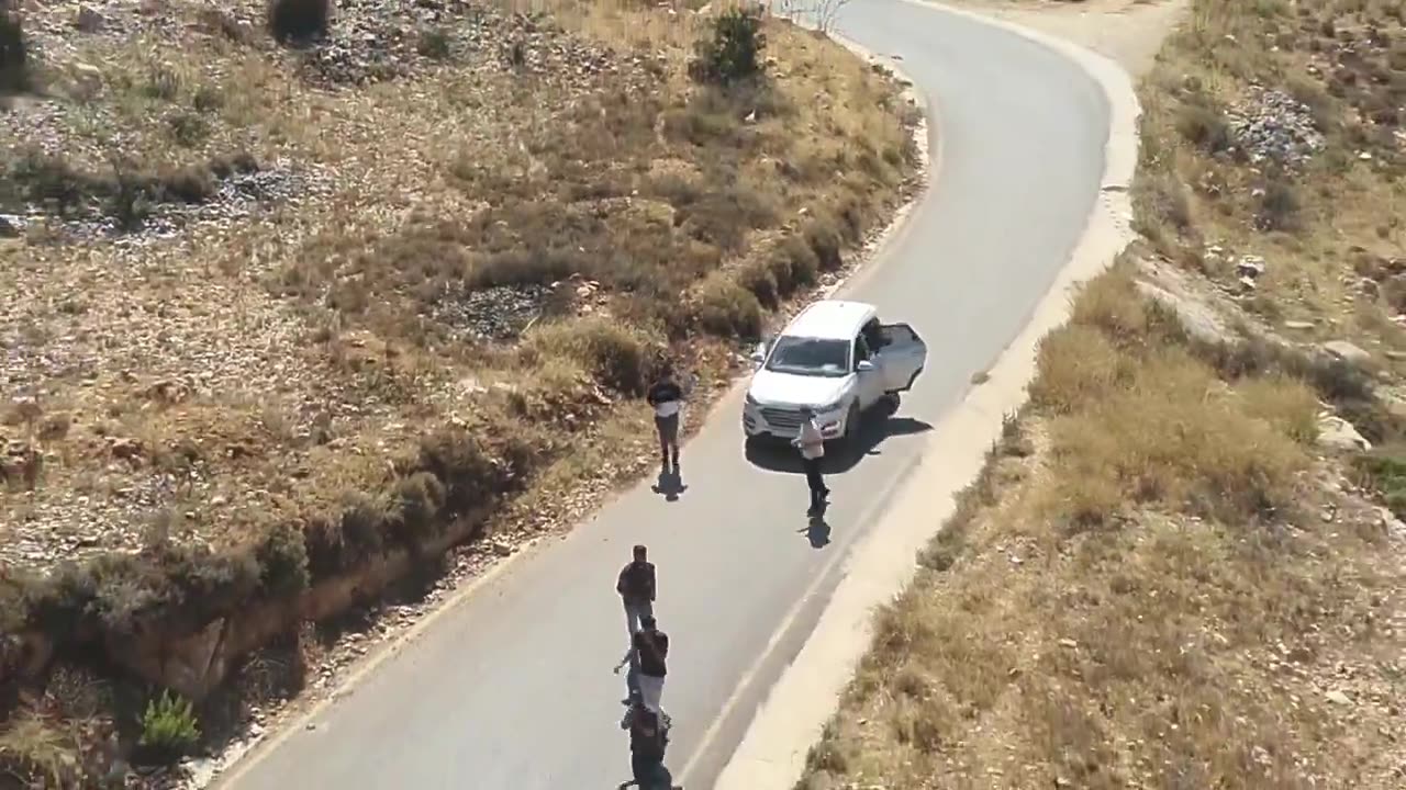 This is how it started. Palestinians settlers throwing stones at Jews.