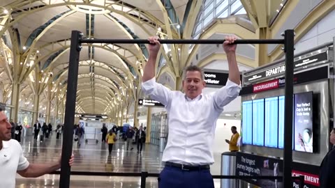 Trump administration urges healthier food, exercise at airports