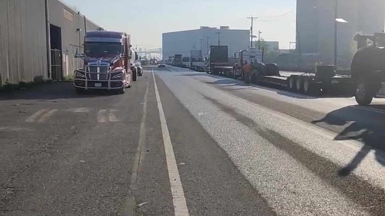 HURRY UP AND WAIT SOME MORE #ourtruckinglife #vistatrans #atruckerslife #trucking #reallifetruckers