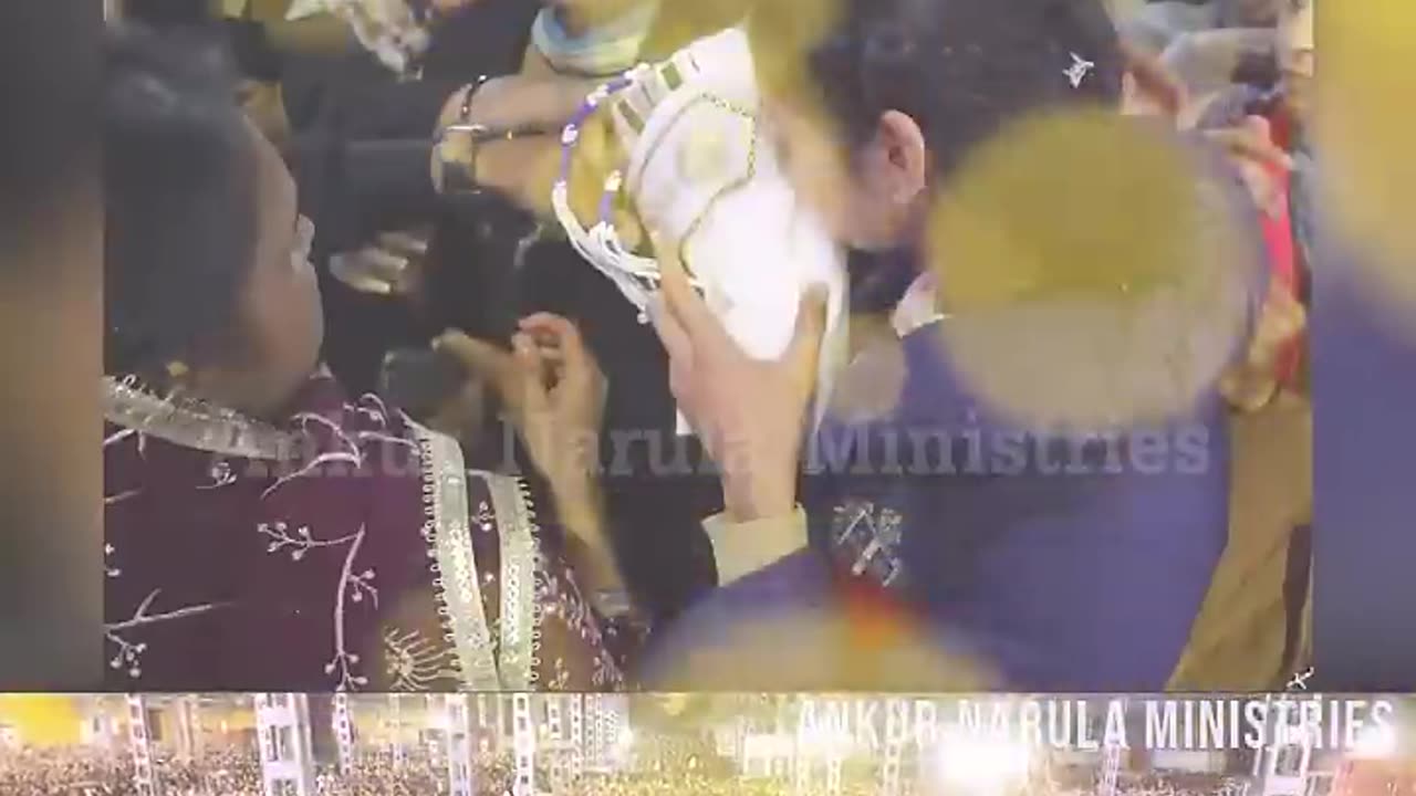 ANOINTED SHAWL PRAYER at #khambrachurch #thebiggestchurchinindia #ankurnarulaministries | ANM