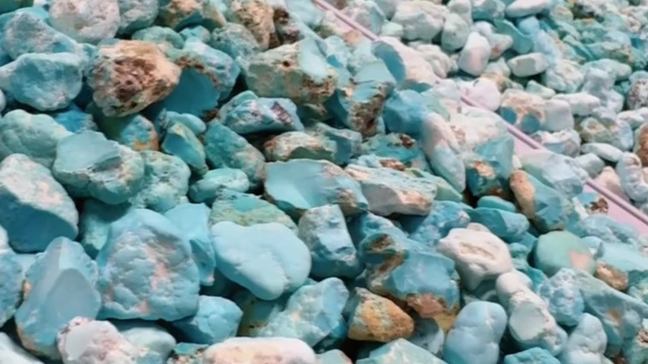 20250913-2 Turquoise Isn’t Just a Stone—It’s a Tear Solidified by the Earth